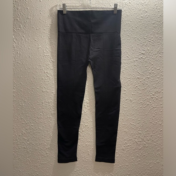 Yummie Black Full Length Seamless Leggings‎ - Picture 2 of 5